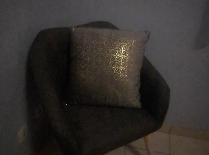 Jolie Centre En Direction De Foix A 25 Km De Toulouse *